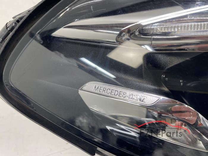 MB W246 B-Klasse Facelift Koplamp Rechts High Performance