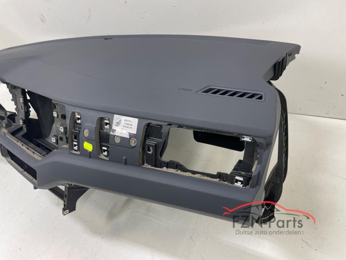 VW Polo 2G Zwacht Dashboard Aqua Graphite Beats