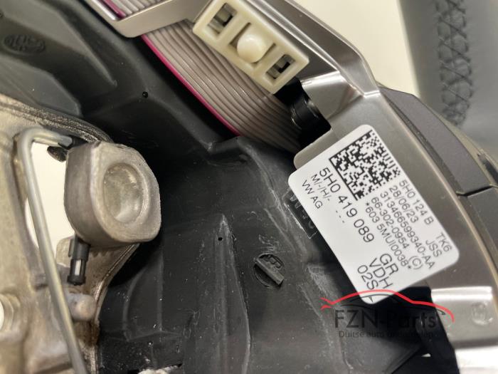 VW Golf 8 Stuur MF+ACC+VIEW Verwarmd Leer