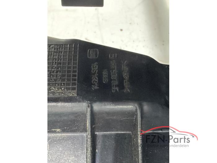 Seat Leon 5F Front Met sloten