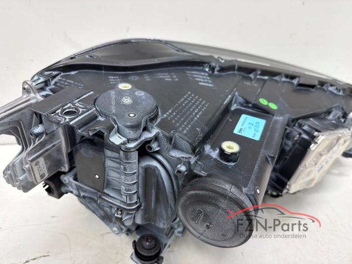 VW Golf Sportsvan Facelift VOLLED Koplamp Links