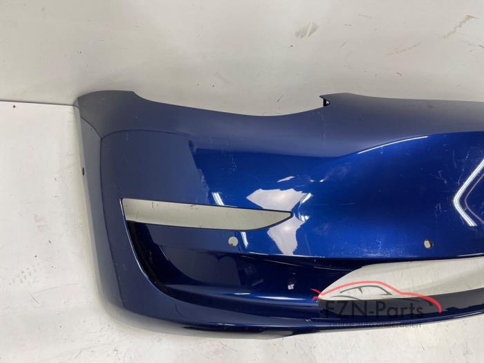 Tesla Model 3 Voorbumper 6PDC Deep Blue Metallic