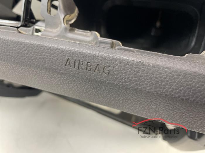 VW Touran 5TA Dashboard los