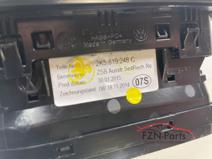 VW Caddy 2K5 Life Dashboard inleg set Luchtroosters