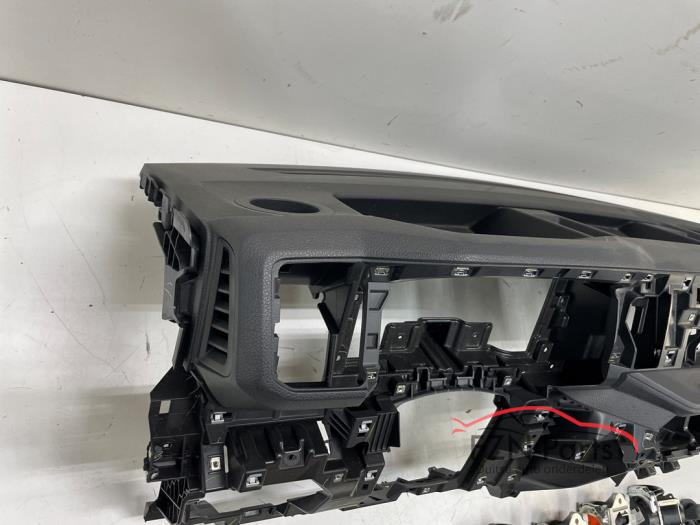 VW Crafter 7C Facelift Dashboard los
