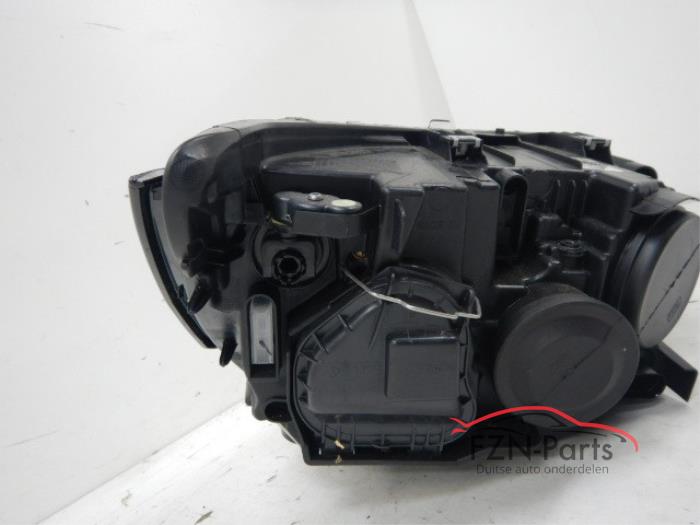 VW Transporter T6.1 Koplamp Links H7 Halogeen