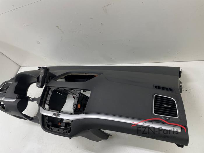 VW Sharan 7N Dashboard los