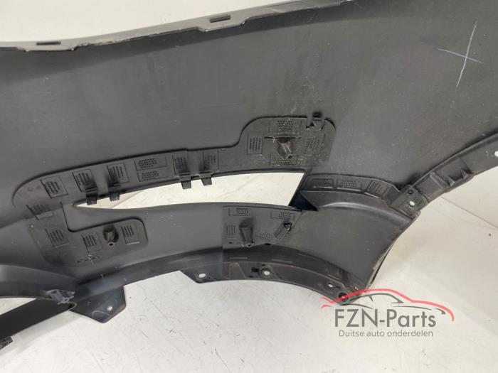 Tesla Model Y Voorbumper Solid black