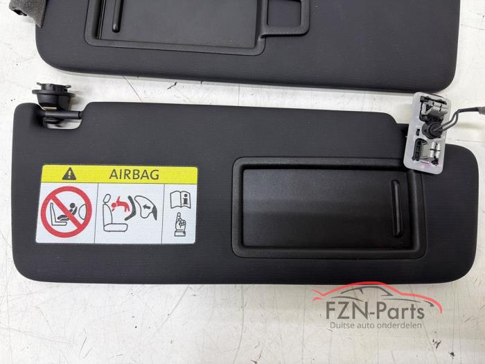 VW Golf 8 Zonnekleppen set Zwart