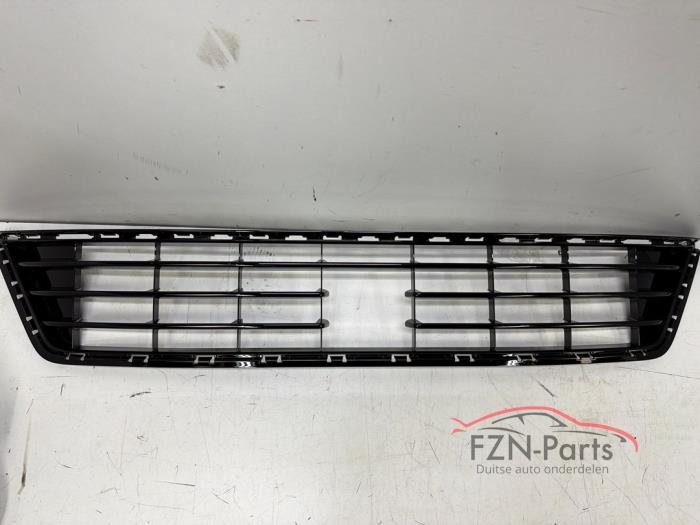 VW Golf 7 R voorbumper Inleg Hoogglanszwart ACC