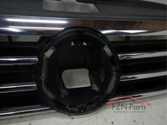 VW Passat B8 Grille Chrome