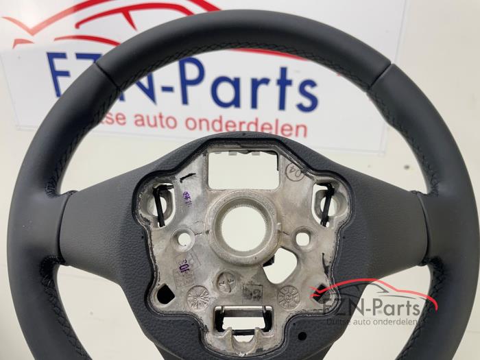 VW Golf 8 Stuur MF+ACC+VIEW Verwarmd Leer
