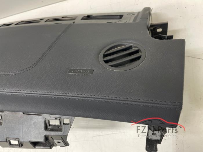 Mercedes-Benz CLS W218 Leer dashboard los