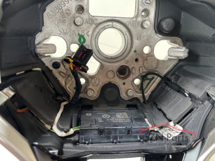 VW Passat B8 R-line Stuur Leer MF+F1+ACC+Hulpsystemen