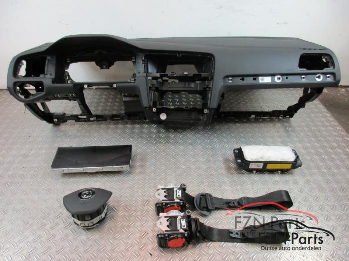 Airbag set + dashboard Volkswagen Golf (22727704)