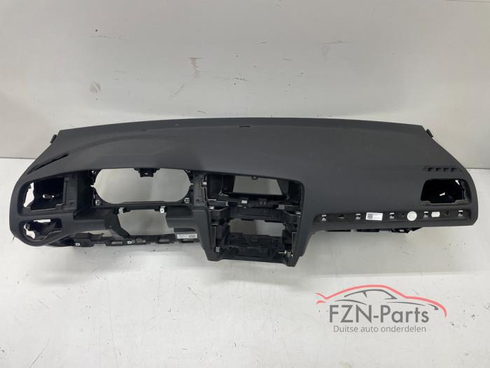 VW Golf 7 Dashboard Los