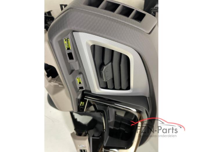 VW Transporter T7 Multivan Dashboard Los 1ZV