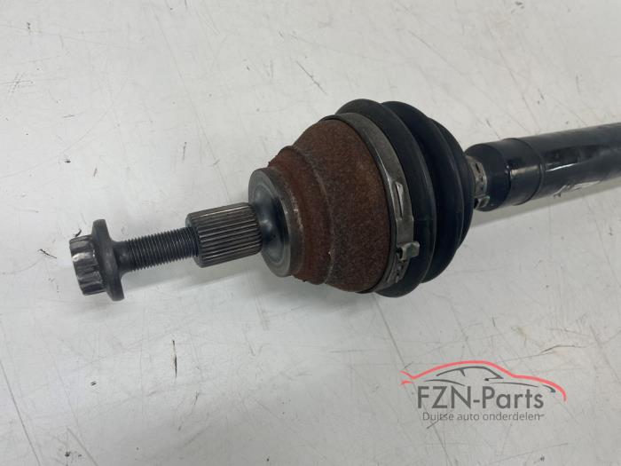 VW Golf 6 5k Aandrijfas Rechts-voor