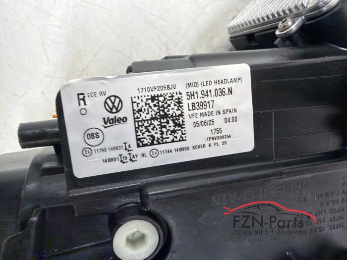 VW Golf 8 Facelift Koplamp Volled rechts