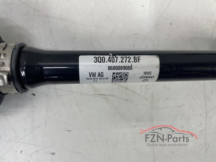 VW Passat B8 Aandrijfas Rechts-voor