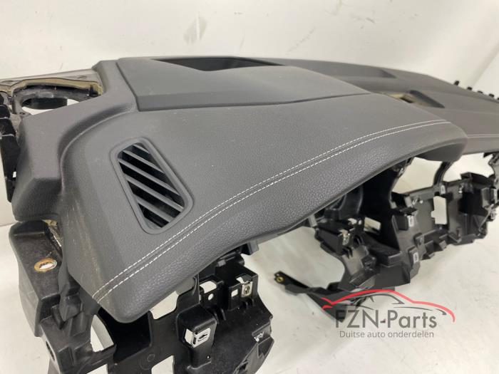 Audi Q8 4M Dashboard Los leer HUD