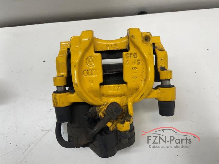 VW Golf 7 Remklauw Links-achter Geel