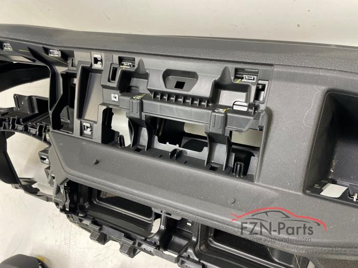 VW Crafter 7C Facelift Airbagset+ Dashboard Met tachovoorebereiding