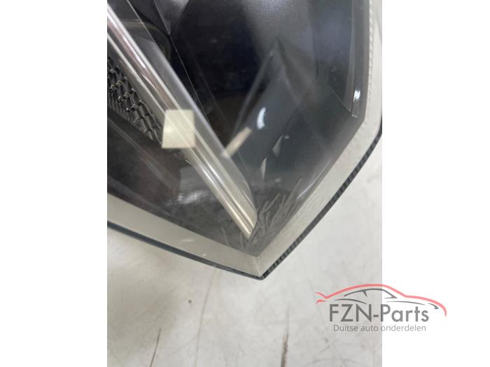 VW Polo 2G Koplamp Halogeen H7 Rechts gebruikt