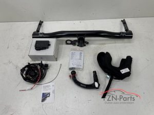 VW Polo 2G Facelift AW Trekhaak Nieuw compleet met kabelset