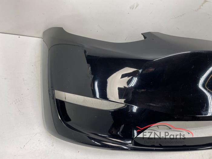 Tesla Model Y Voorbumper Solid black