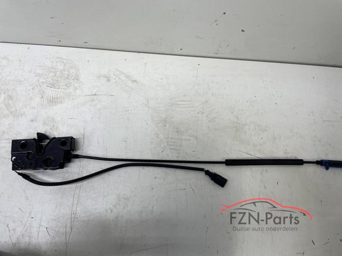 VW Touran 5TA Motorkap slot kabel ontgrendeling