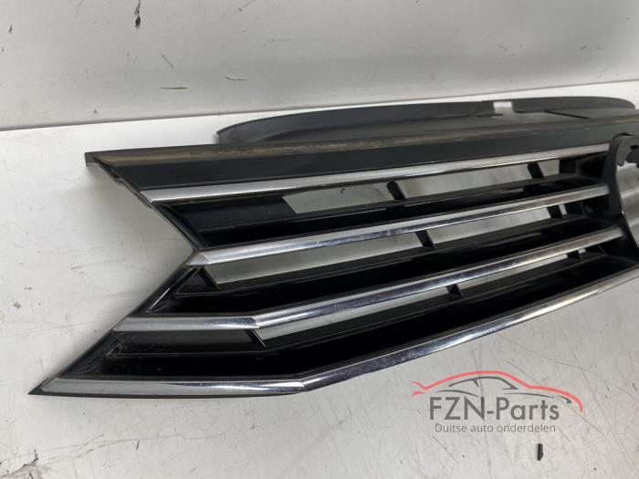 VW Passat B8 Grille Chrome