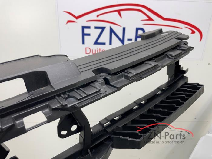 VW Polo 2G grill houder /Bumpergeleider voorzijde