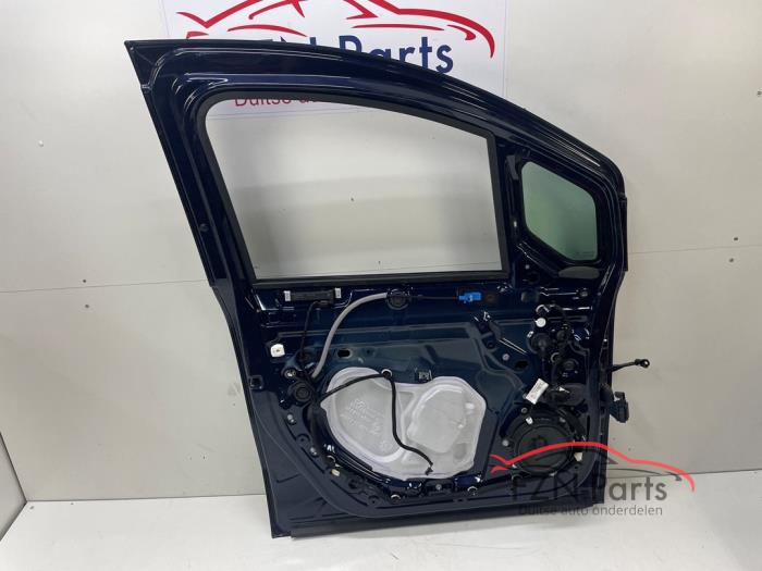Mercedes-Benz Citan 420 Portier Links-voor 890