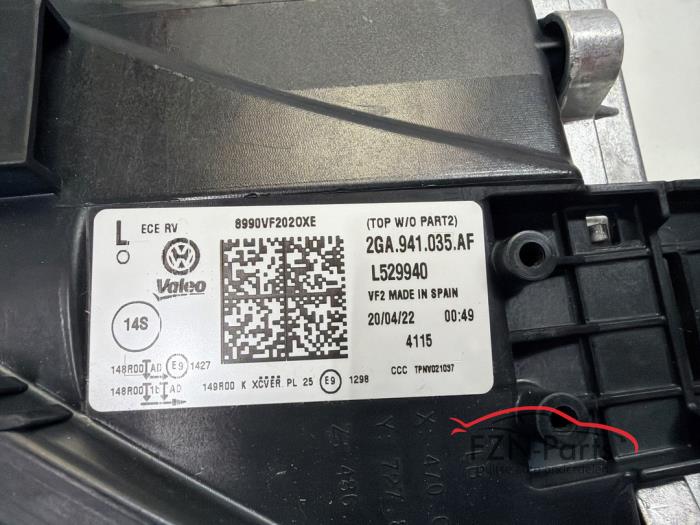 VW T-Roc Facelift Koplamp IQ-Led Links Geleider gescheurd