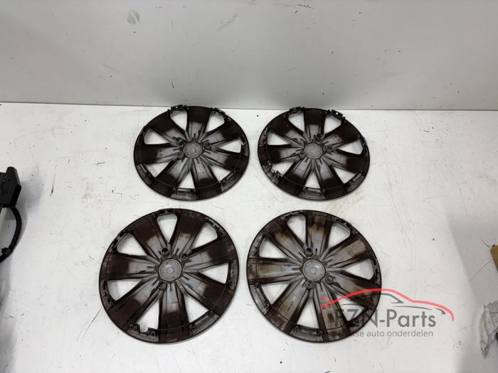 VW T-Roc Wieldoppen Set Wieldop 16 Inch