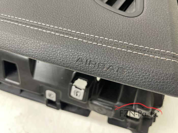 Audi Q8 4M Dashboard Los leer HUD