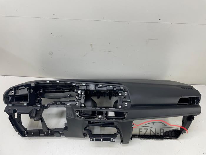 Ford Tourneo Dashboard los