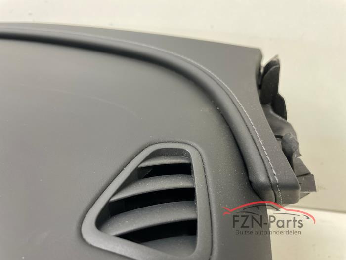 Mercedes-Benz C-Klasse W206 Airbagset+Dashboard Leer