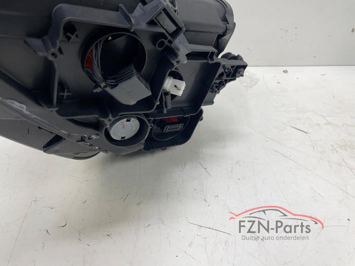 VW Golf Sportsvan Xenon LED Koplamp Rechts Kaal Nieuw