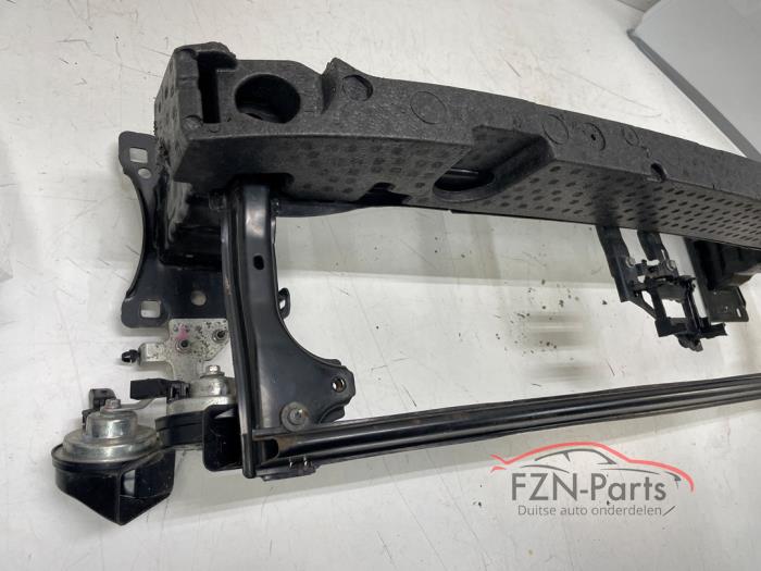 Seat Leon 5F0 Bumperbalk voorzijde ACC houder+Claxon+Schuim