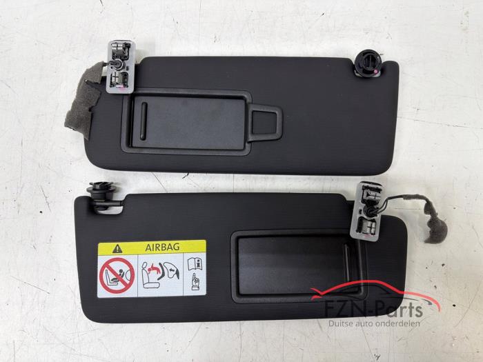 VW Golf 8 Zonnekleppen set Zwart