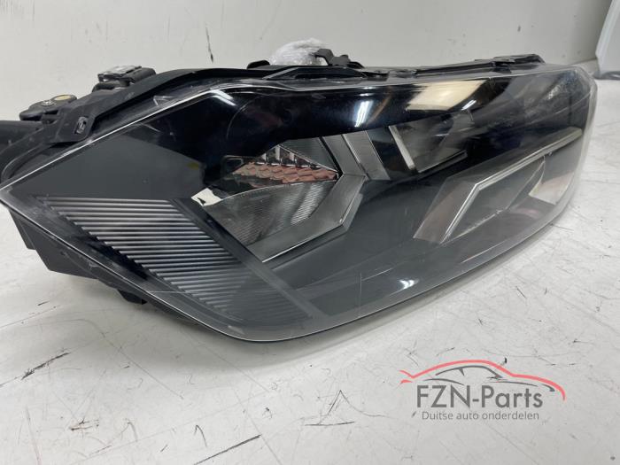 VW Polo 2G Koplamp Halogeen H7 Rechts gebruikt