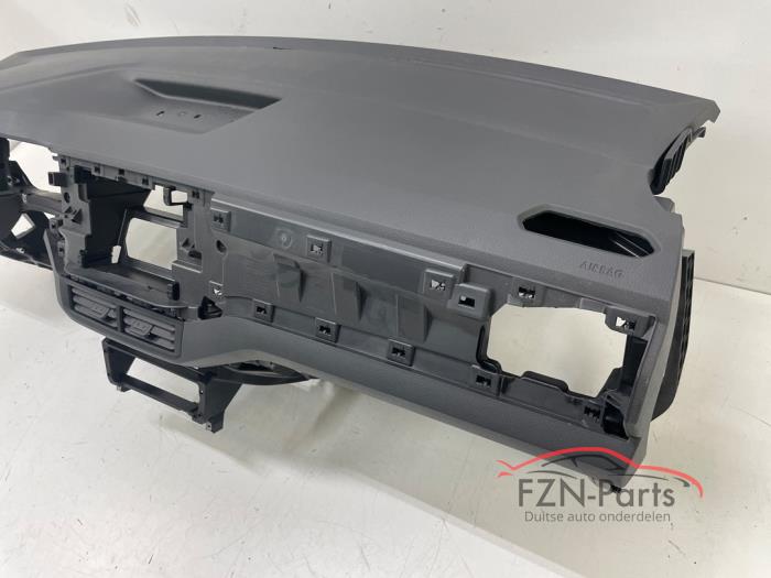VW Volkswagen T-Cross Dashboard los