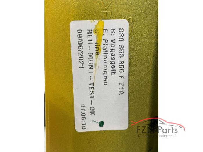 Zijskirt links Audi TT (23634767)