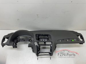 Audi Q5 8R Dashboard los grijs