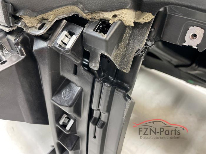 VW Polo 2G Facelift Dashboard los zacht