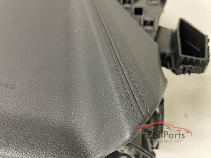 Audi E-tron GT Dashboard los HUD