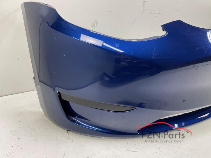 Tesla Model Y Voorbumper Deep Blue Metallic