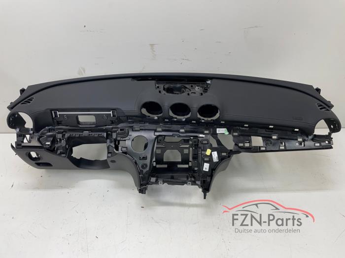 Mercedes-Benz C-Klasse W206 Dashboard los leer
